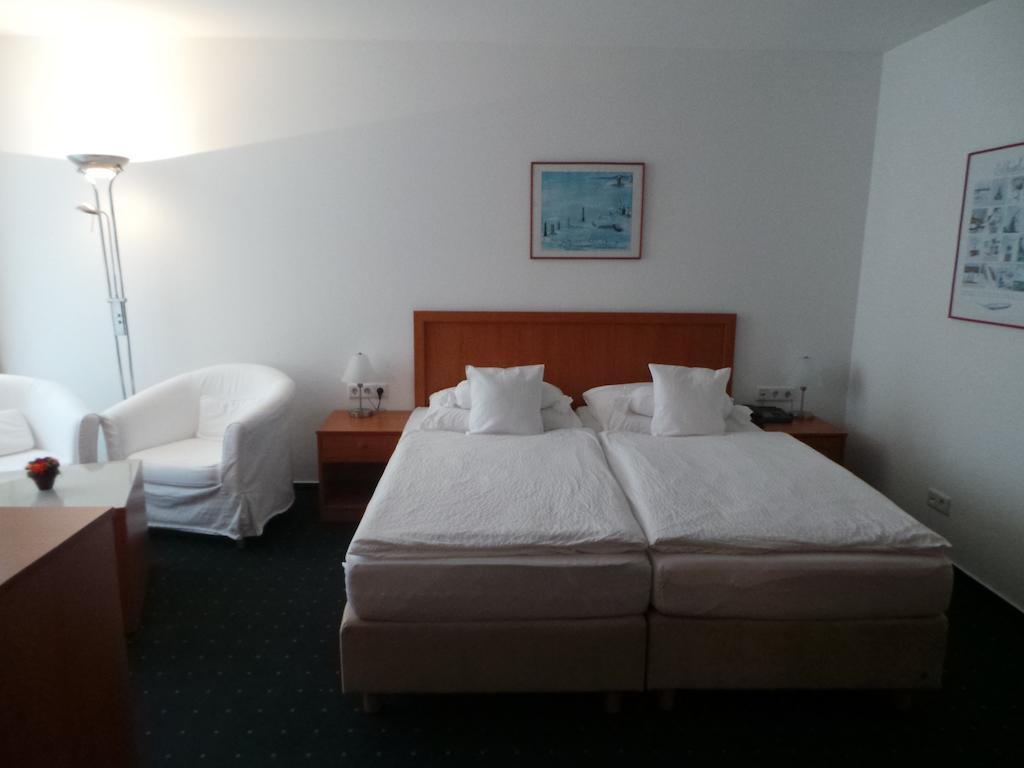 Haus Koebesine Hotel Juist Bilik gambar