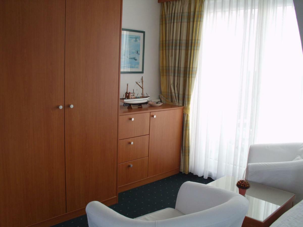 Haus Koebesine Hotel Juist Luaran gambar
